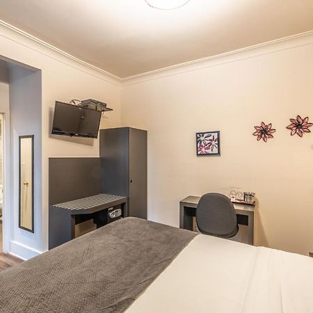 Petit Hotel - Cafe Krieghoff Quebec City Luaran gambar