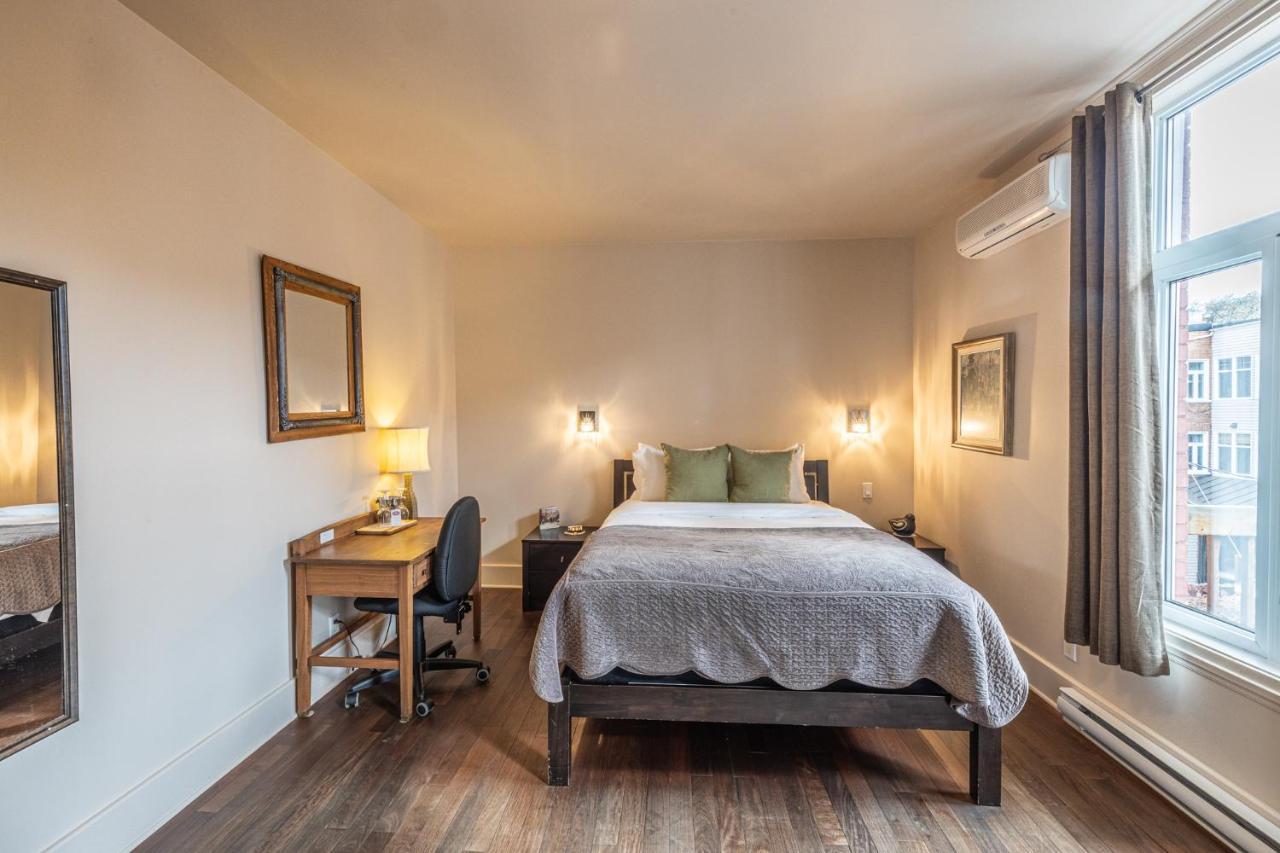 Petit Hotel - Cafe Krieghoff Quebec City Luaran gambar