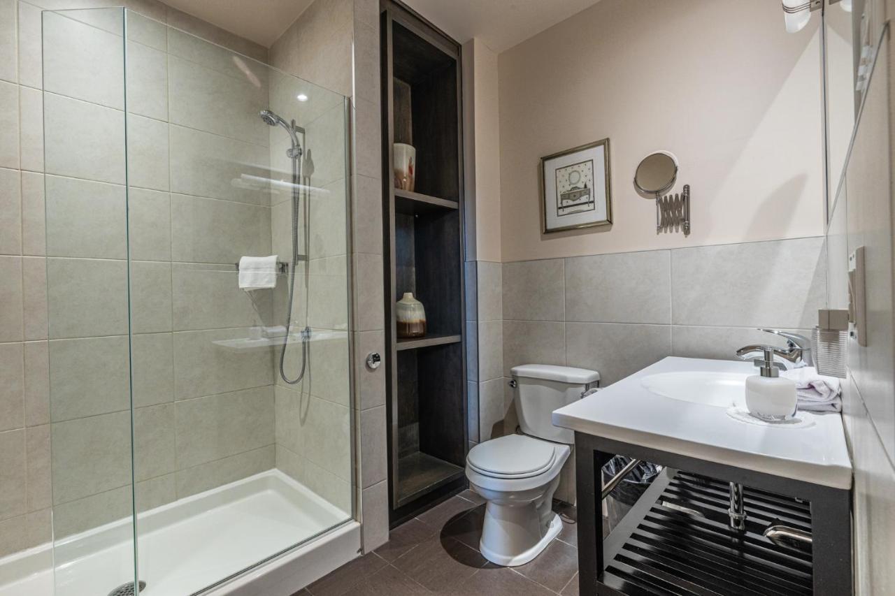 Petit Hotel - Cafe Krieghoff Quebec City Luaran gambar