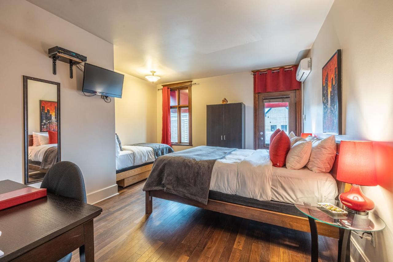 Petit Hotel - Cafe Krieghoff Quebec City Luaran gambar